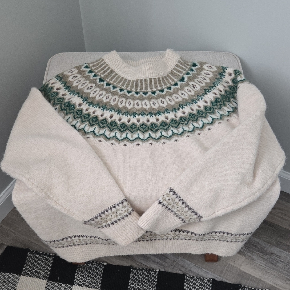 Mango Cream and Green Nordic Sweater
